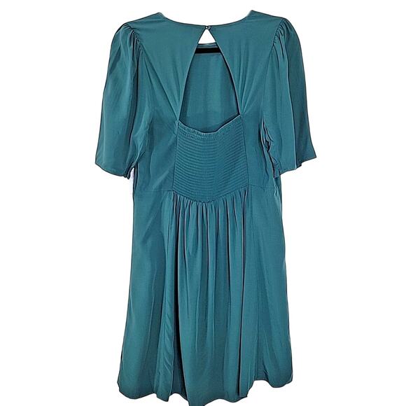 Old Navy Green Fit & Flare Dress Open Back Smocked L NWT Holiday - Picture 4 of 8